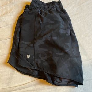 Lululemon hotty hot shorts